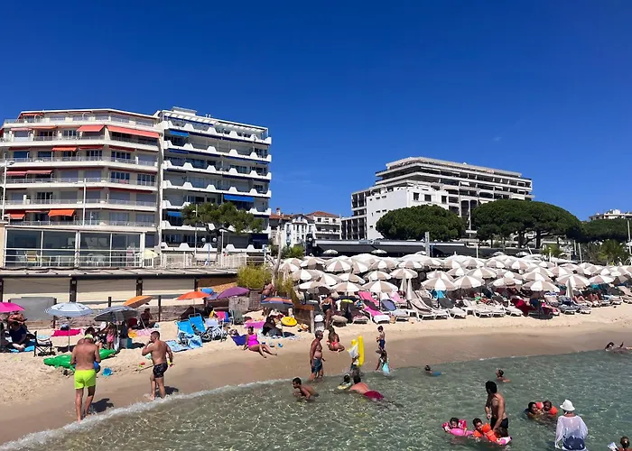 Hotel Eden - La Baigneuse